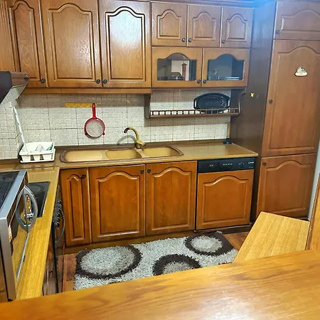 Ervin - 5 Min To Skenderbeg Square * Τίρανα